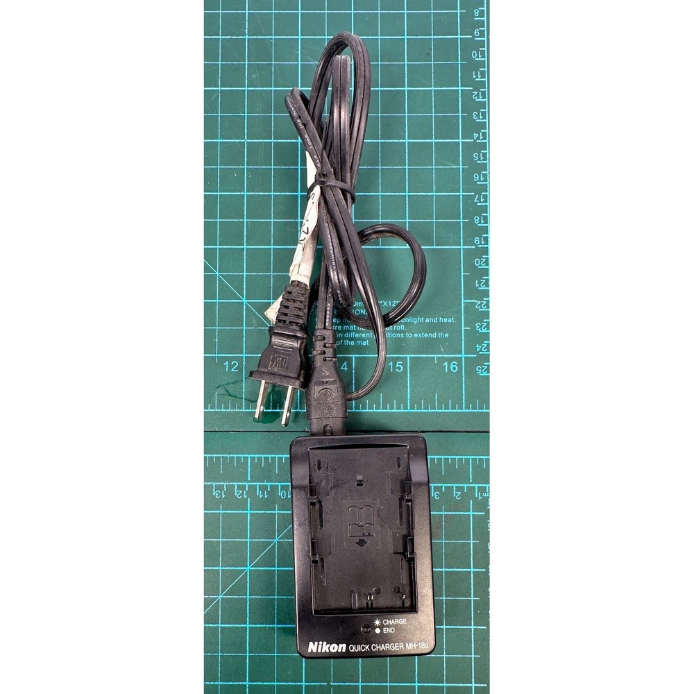 Nikon MH-18a Quick Charger for EN-EL3 EN-EL3a EN-EL3e Batteries with Power Cord